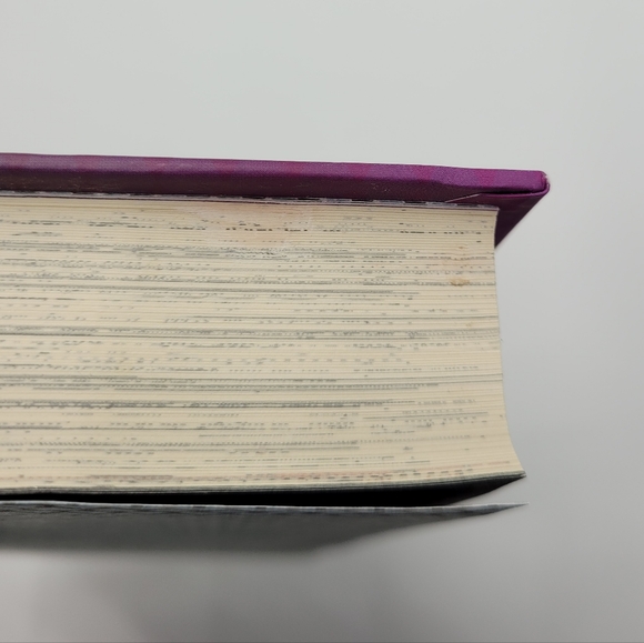 JoJo Book Bundle - Picture 8 of 9